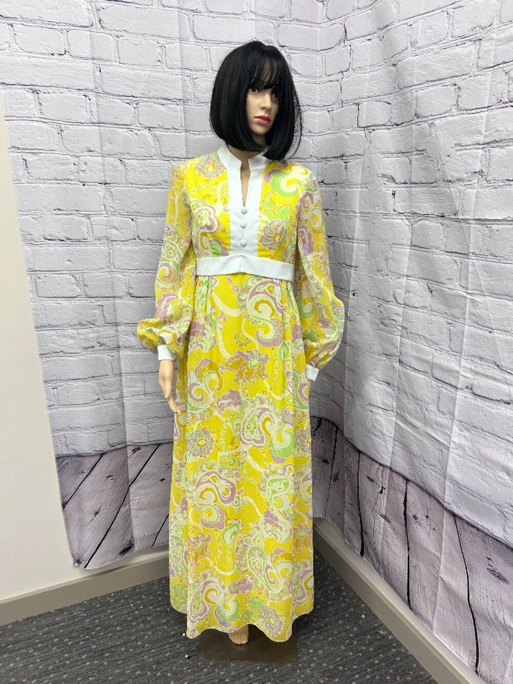 Vintage Sunny Yellow Maxi Dress